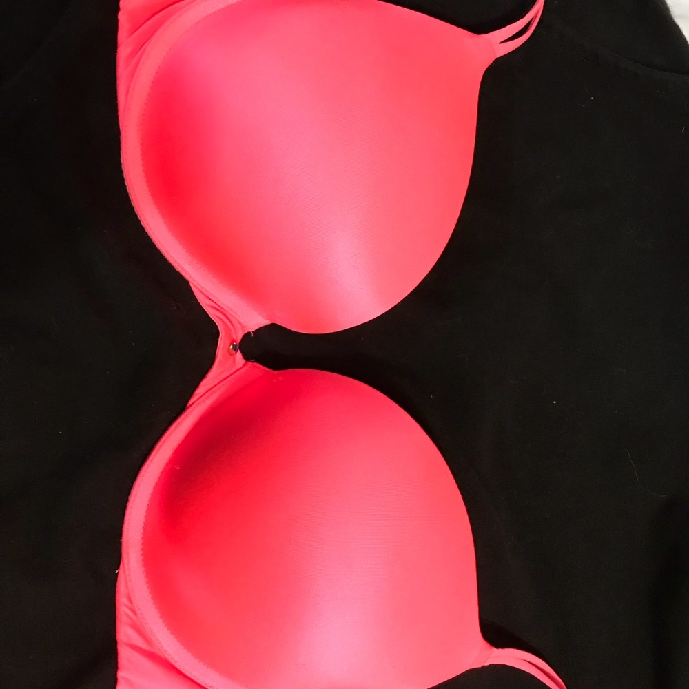 Victoria’s Secret bra